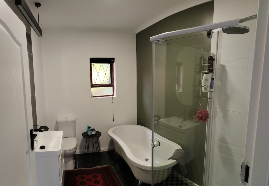 4 Bedroom Property for Sale in Winterhoek Park Eastern Cape
